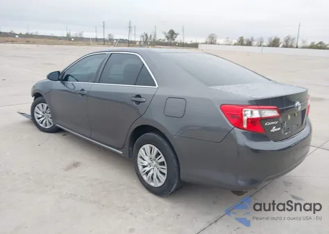 2013 Toyota Camry Le из США, поврежденный, VIN 4T4BF1FK7DR305663
